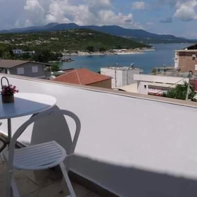 Ramaj Apartment Ксамил Екстериор снимка